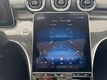 C 220 d AMG*Night*Pano*19*DigL*Ambi+*KeyGo*AdvS*