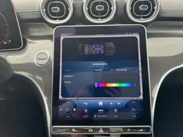 C 220 d AMG*Night*Pano*19*DigL*Ambi+*KeyGo*AdvS*