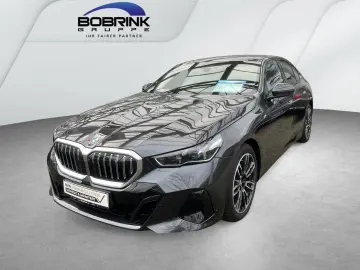 520 d Limousine M Sport AHK Pano Sitzklima Navi