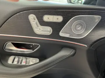 GLE 400 AMG-Line*Distr.+*AHK*HUD*Leder*LED*R.Cam