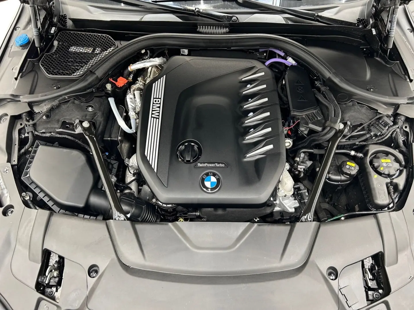730d xDrive Standheizung Massage Harman/K Laser