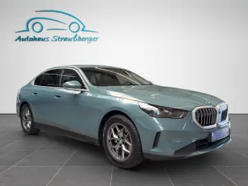 520d xDrive ACC LED Sthz. SHZ 4ZK 3D Kamera QI