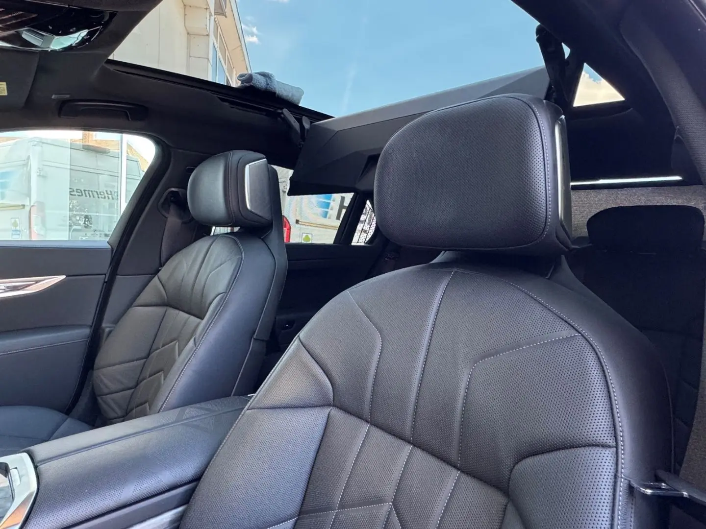 740 d xDrive INTEGRAL TV INDIVIDUAL INTERIEUR