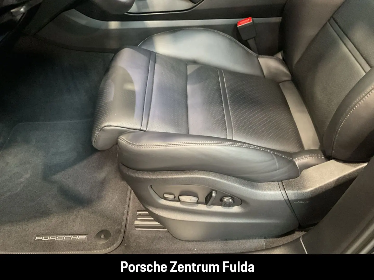 Cayenne E-Hybrid Coupe BOSE Panorama LED-Matrix