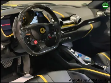 812 Superfast 6.5l V12 / LIFT / KAMERA / JBL