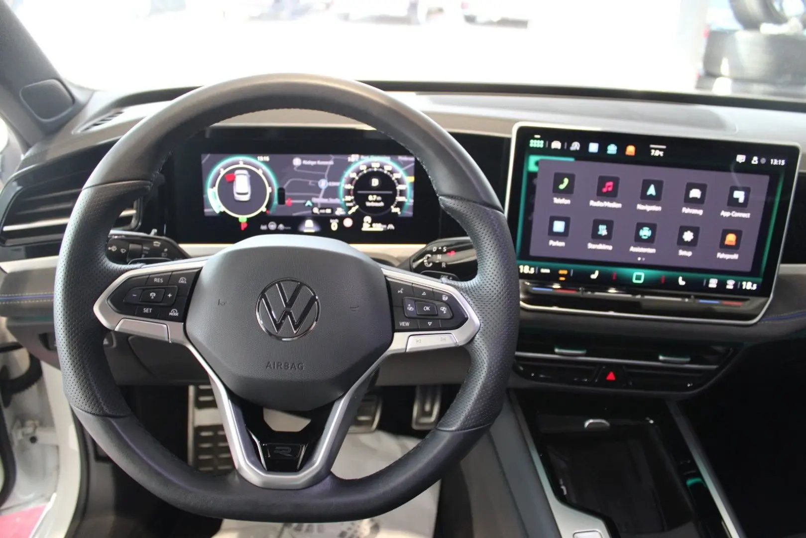 Passat Variant 2.0 TDI 4Motion R-Line Standheizu
