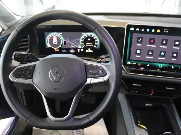 Passat Variant 1.5 eTSI Business*AHK/KAMERA*