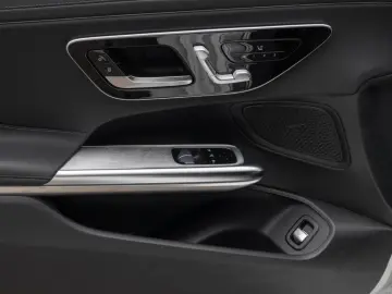 CLE 220 d Coupé AMG/Wide/LED/Pano/Cam/Memo/Night