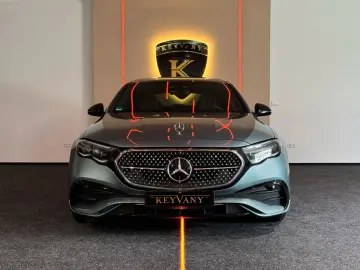 E450d 4M/AMG.PLS/2XSCREEN/AIR/MAS.STZ/STANDH/AHK