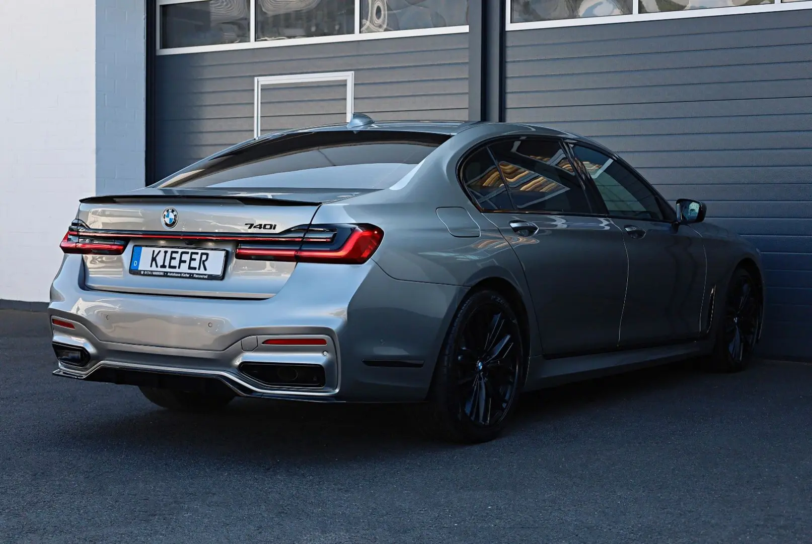 740Li/360°/HK/WIFI/APPLE/SHZ/PANO/TOTW/LED/R20