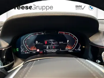 750i xDrive Lim Sportpaket Gestiksteuerung DAB