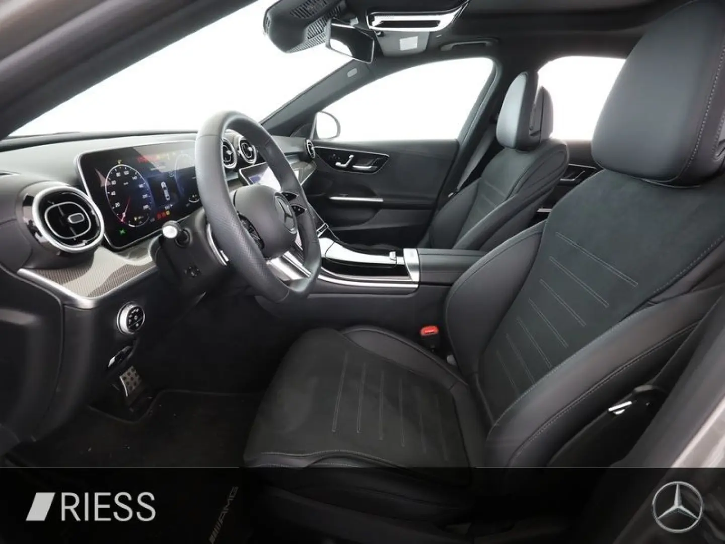 C 300 e 4M AMG Sport Distr Pano W-Paket Keyless