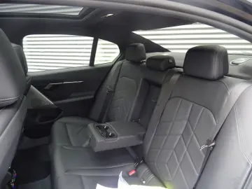 520d Lim. M Sport Drive/Parkassist+ HiFi-h/k AHK