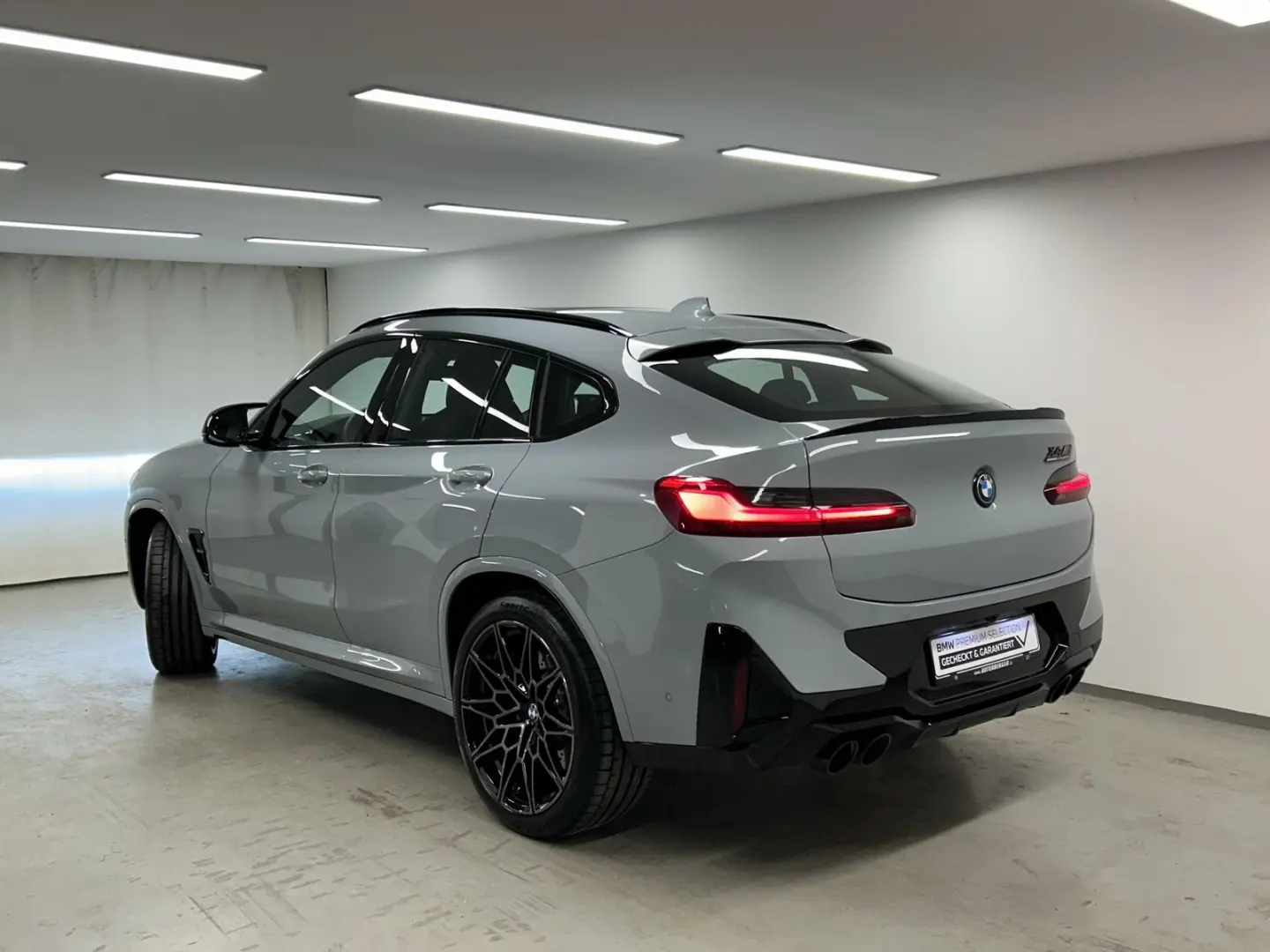 X4 M Competition