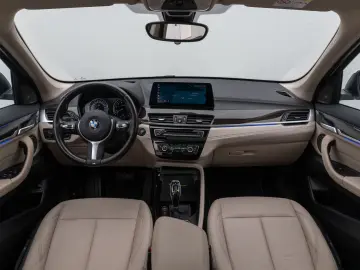 X1 xD20i xLine Panorama Kamera HUD H/K Komfort