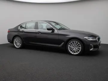 540i Luxury Line Kamera Glasdach Laser HUD H/K