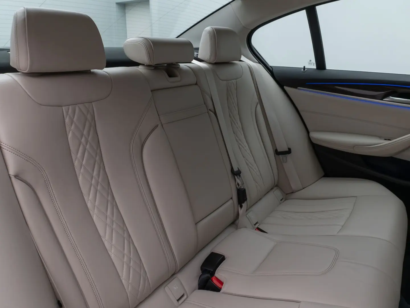 540i Luxury Line Kamera Glasdach Laser HUD H/K