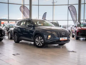 Hyundai Tucson 1.6CRDI DCT7 Hybrid 48v  Business