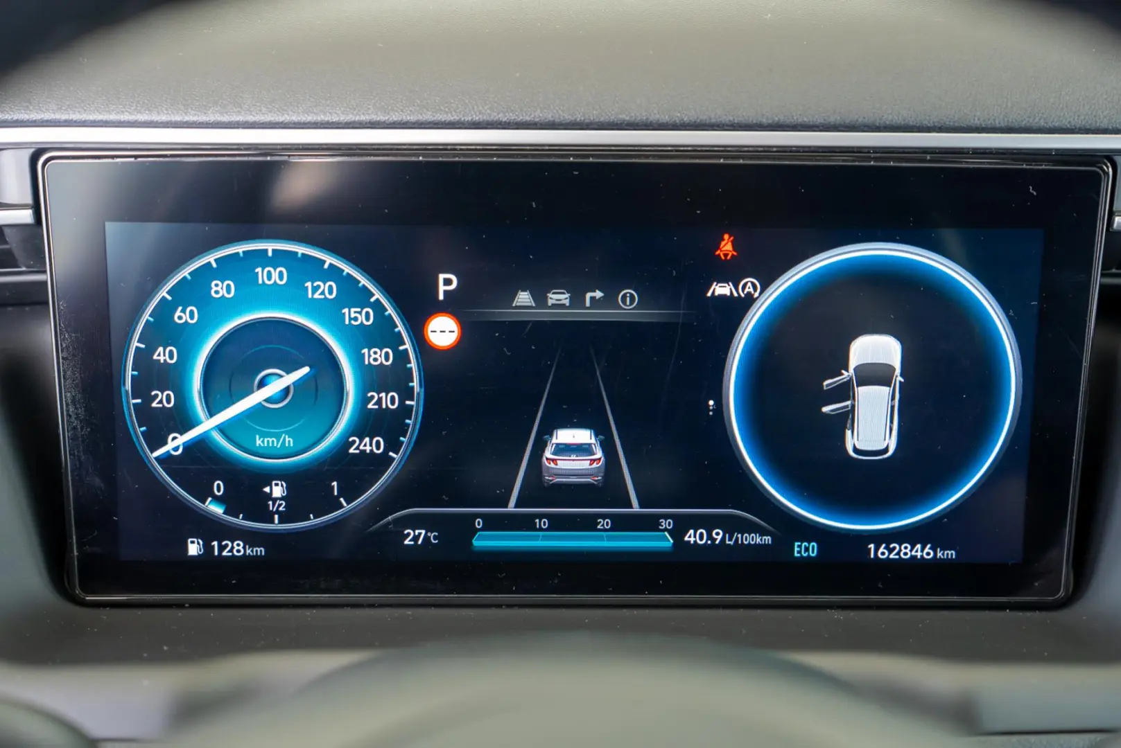 Hyundai Tucson 1.6CRDI DCT7 Hybrid 48v  Business