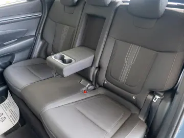 Hyundai Tucson 1.6CRDI DCT7 Hybrid 48v  Business