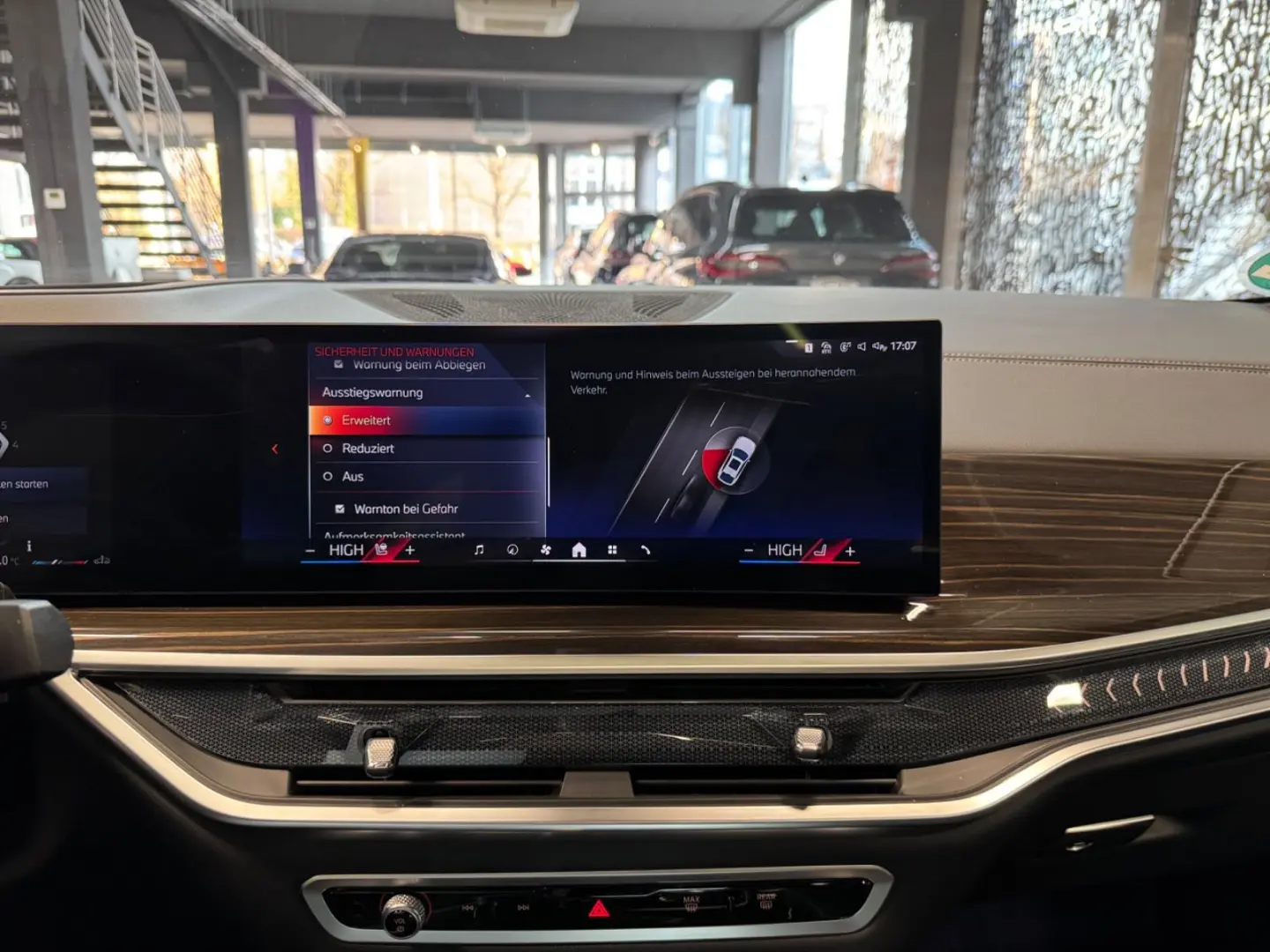 X6 40i xD M Sport Pro~PANOSKY~360~HUD~BELÜFTUNG