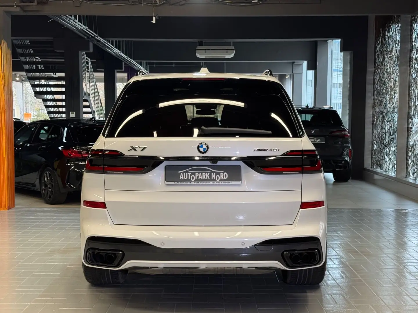 X7 xDrive 40i M Sport~PANO~HUD~KRISTAL~KAMERA