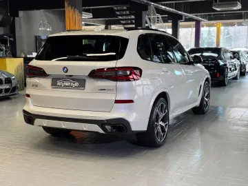 X5 xDrive 30d M Sport PANO~HUD~LUFTFEDERUNG~GLAS