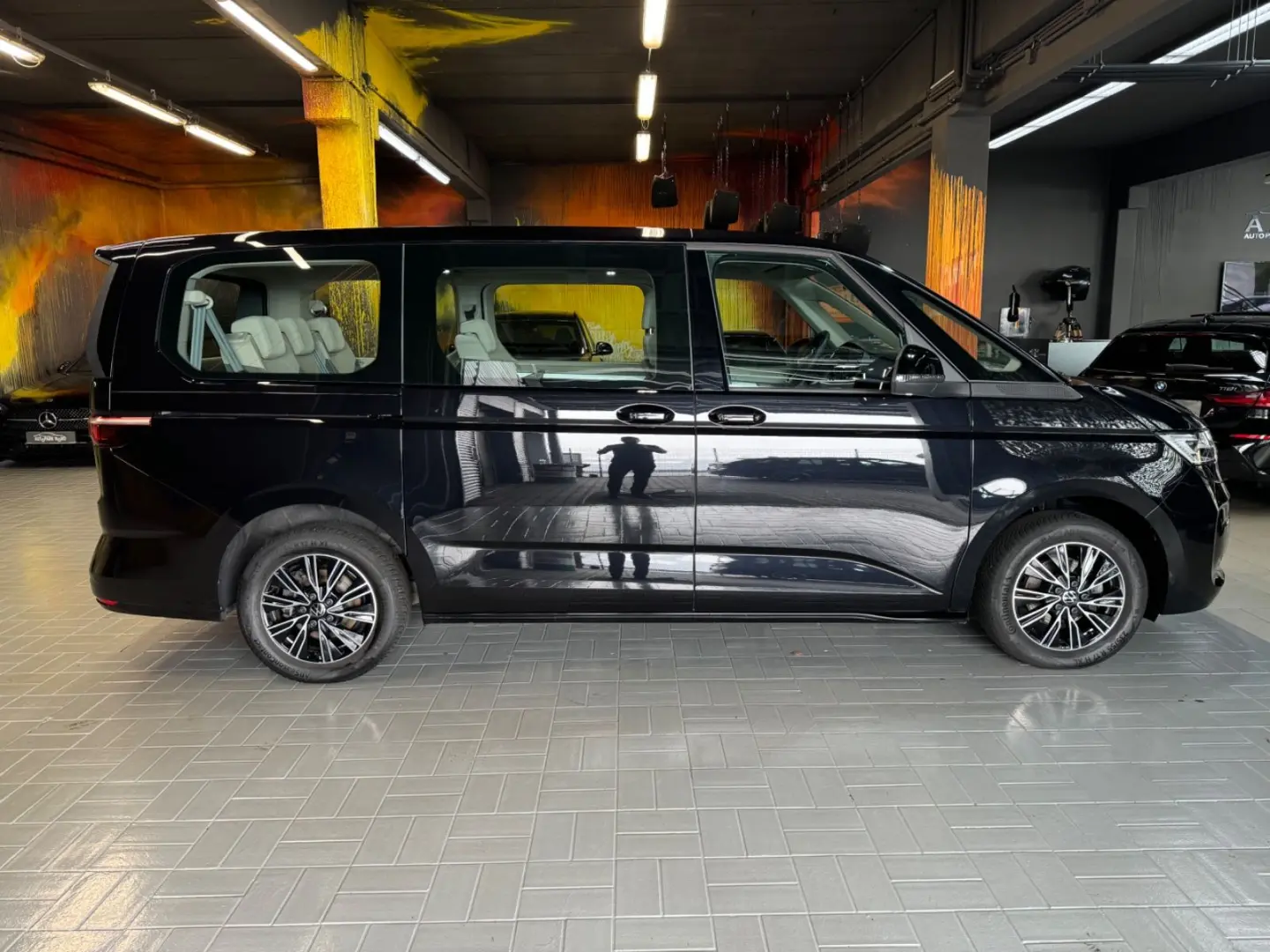 T7 Multivan Life lang 2.0 TDI DSG~PANORAMA~LED