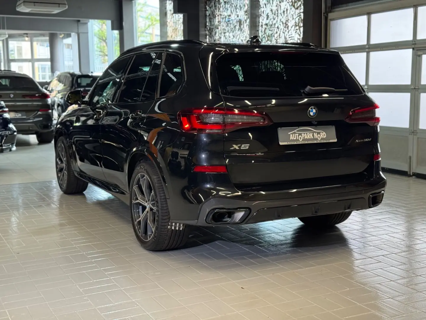 X5 xDrive 30d M Sport~PANO~7-SITZ~H&K~HEADUP~AHK
