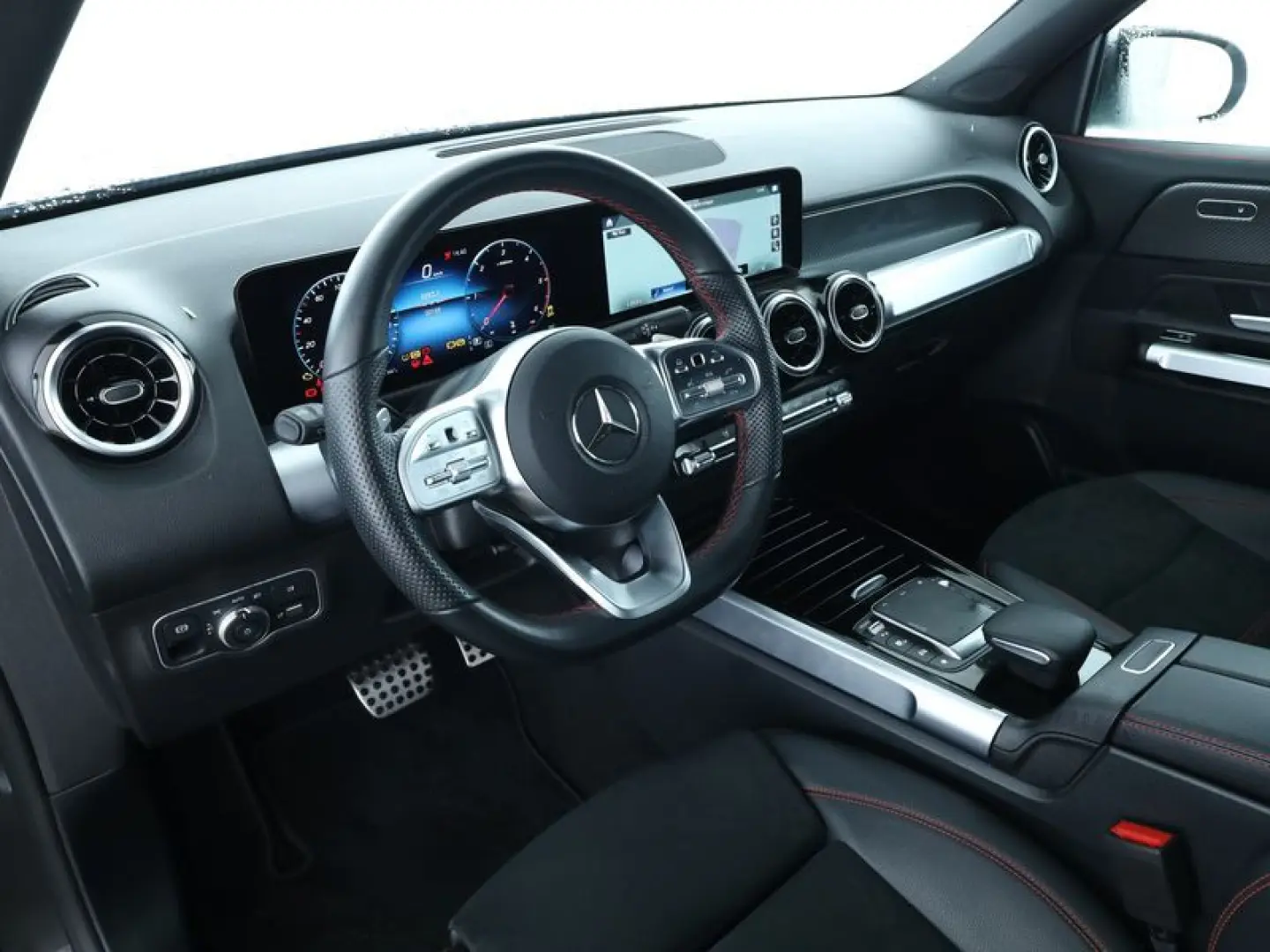 GLB 180 d AMG/19''/LED/Navigation/DAB/High-End/