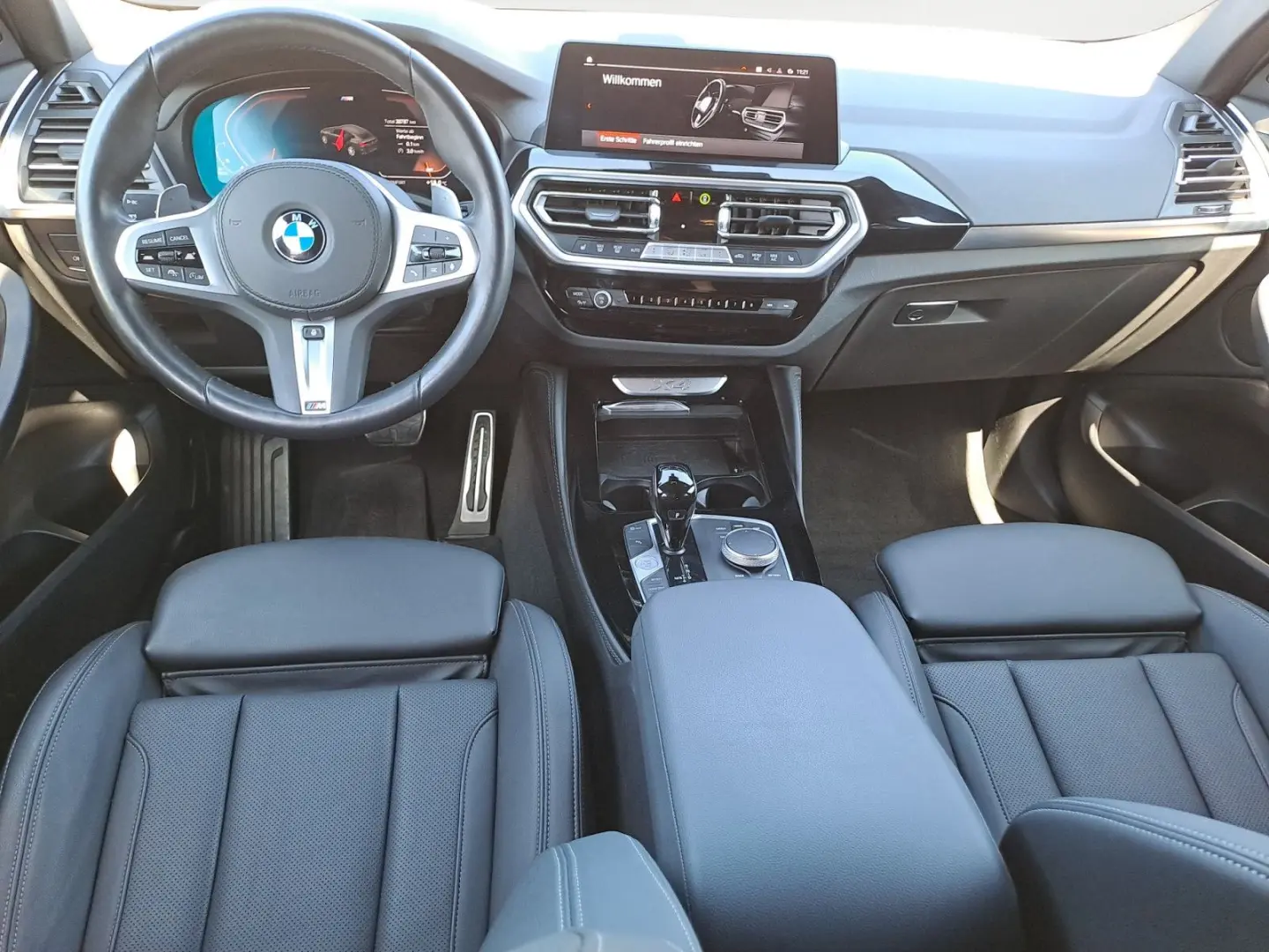 X4 xDrive30d AT M Sportpaket Innovationsp. AHK