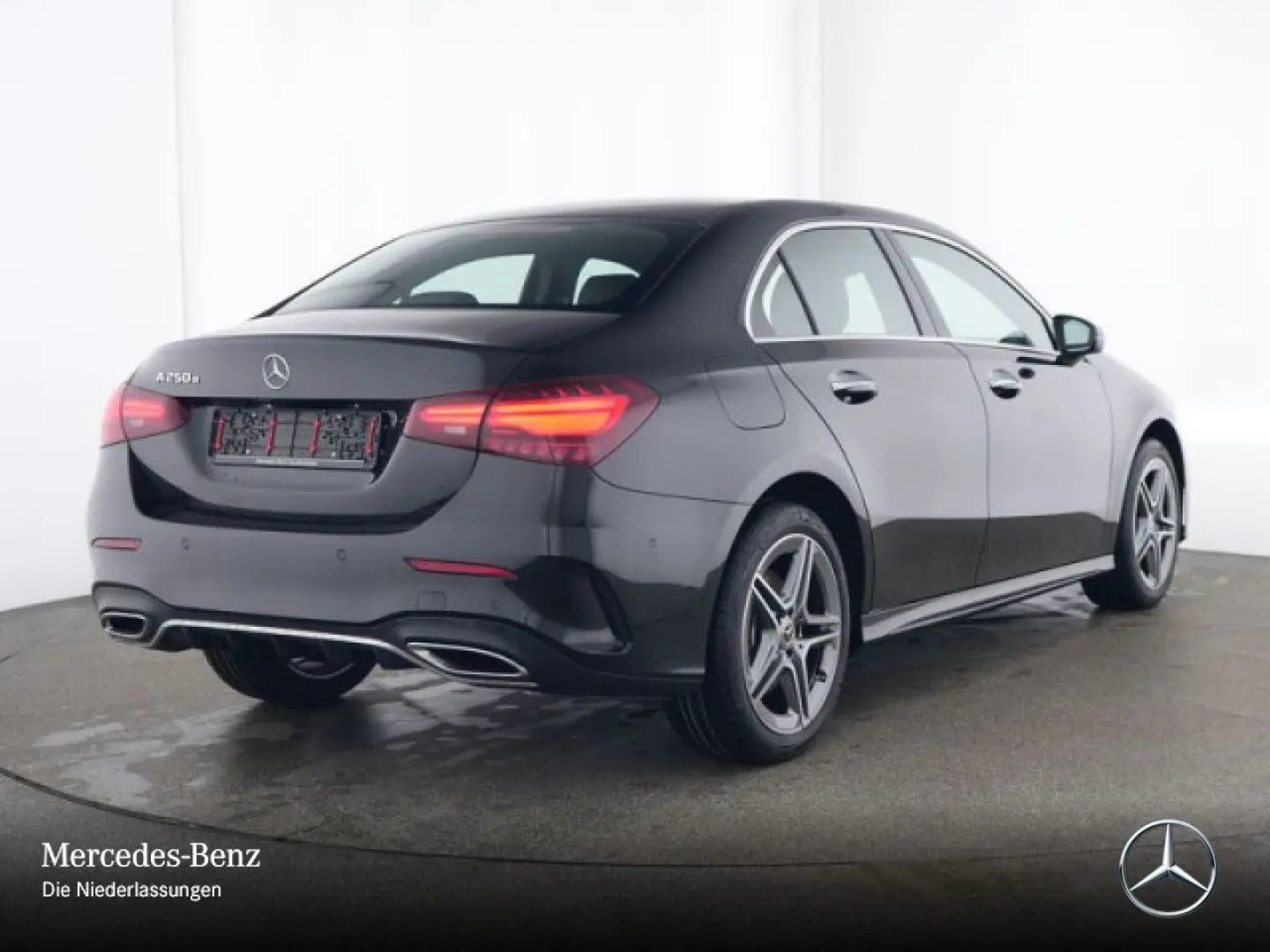 A 250 e Lim. AMG Advanced+/MULTI/Kam/11KW/MBUX