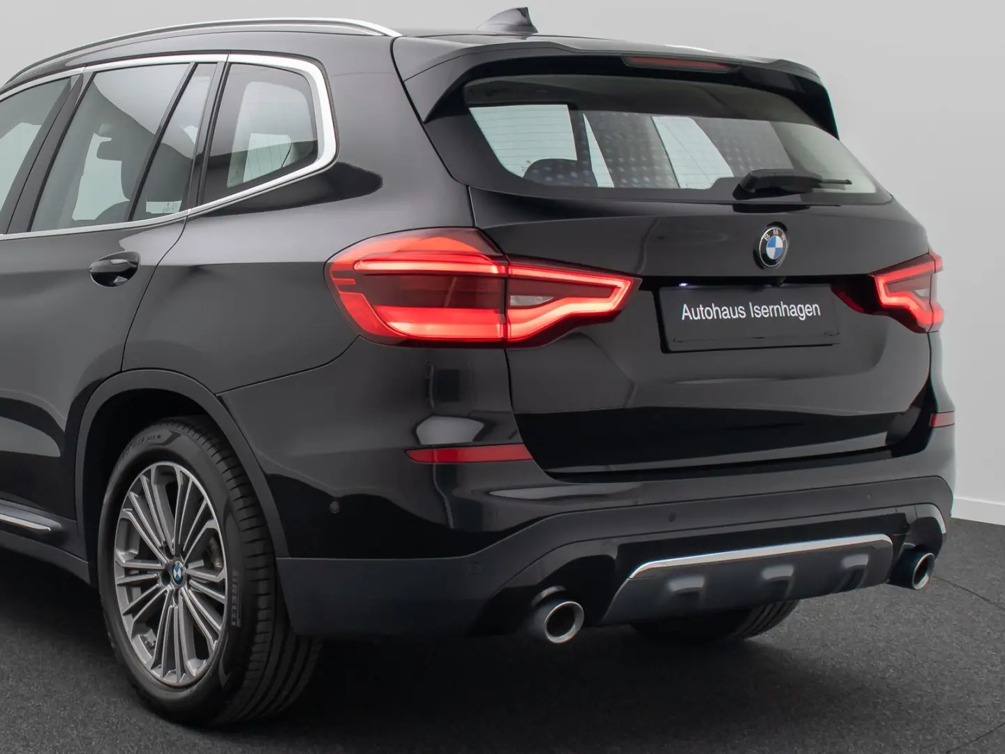 X3 xD20d Luxury Line Kamera HUD DAB Panorama 19