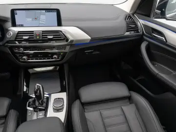 X3 xD20d Luxury Line Kamera HUD DAB Panorama 19