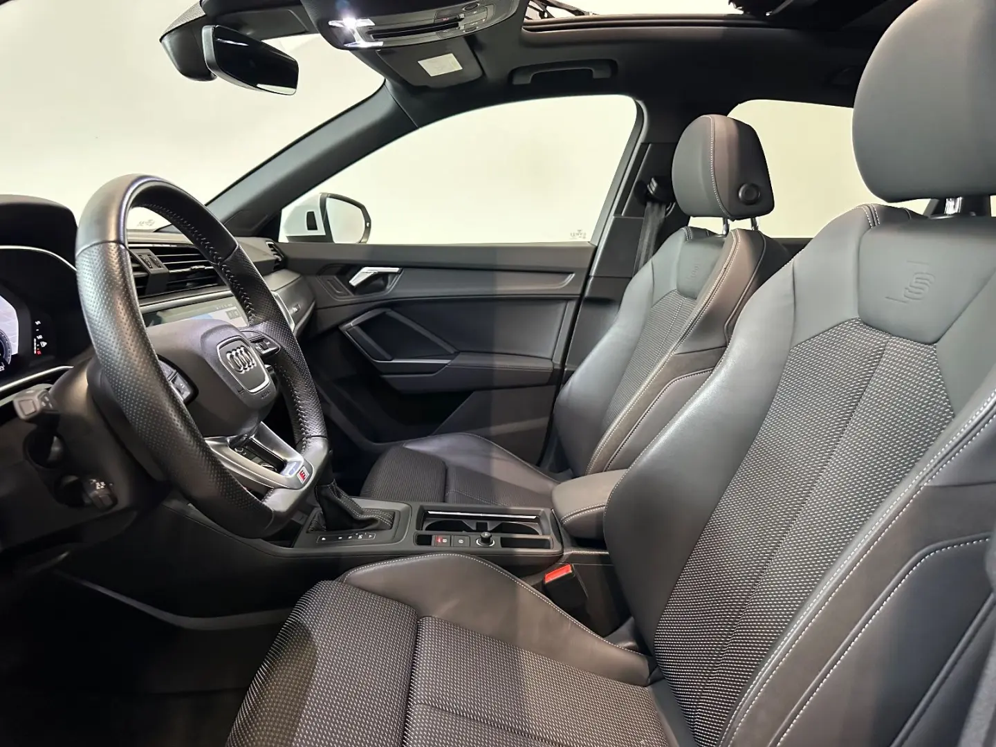 Q3 35 TFSI S line