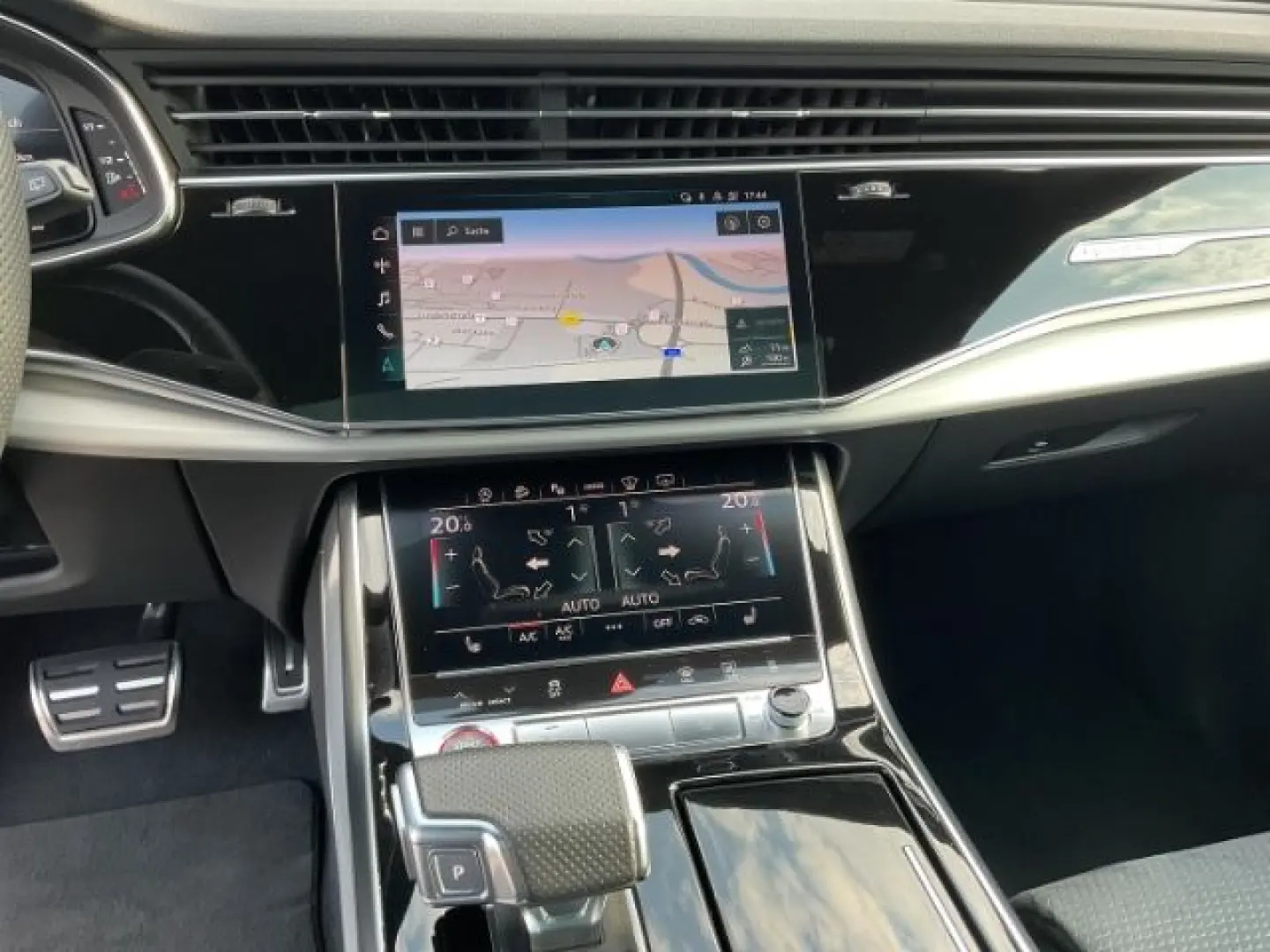 SQ8 4.0