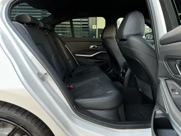 320d xD M Sport LCI 19