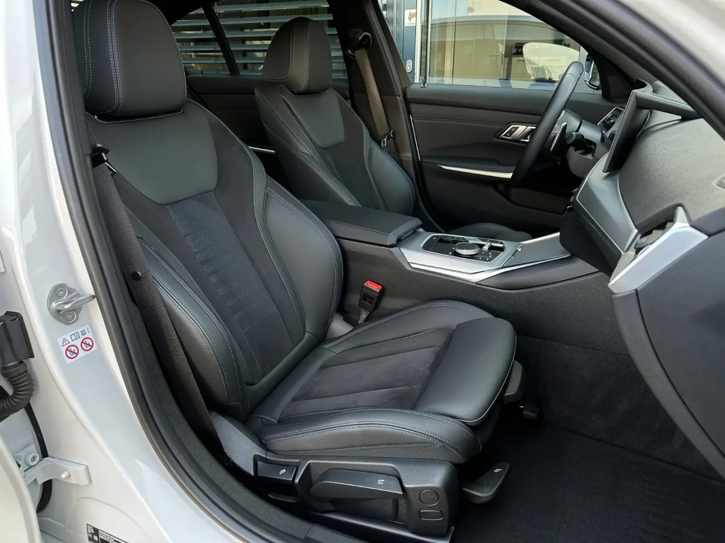 320d xD M Sport LCI 19