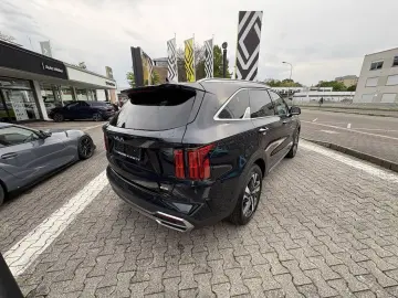 Sorento Platinum 4WD Hybrid