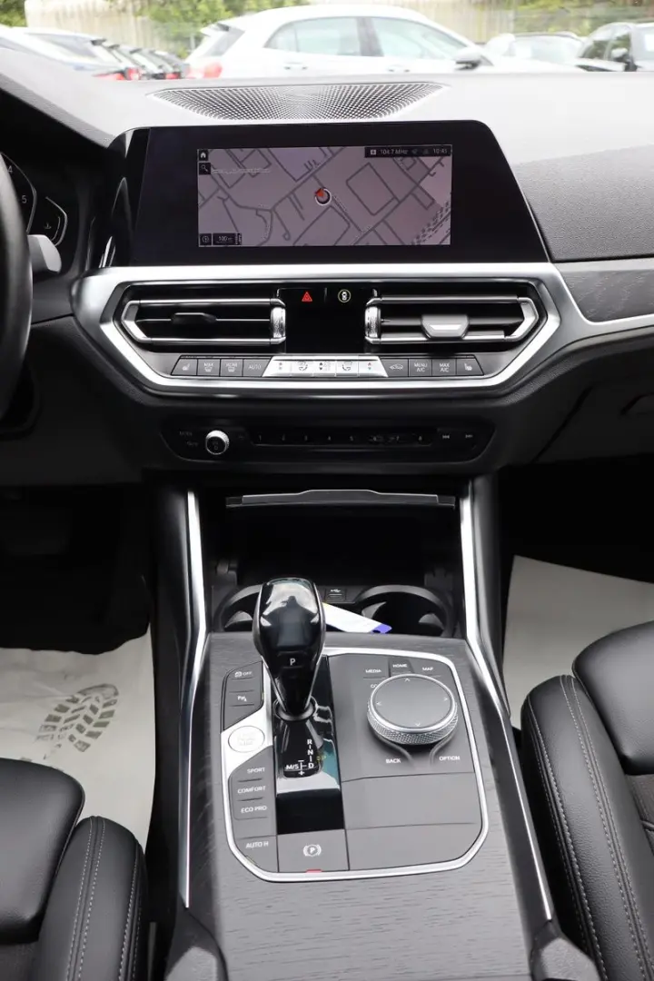 320 Baureihe 3 Lim. 320 d Sport Line