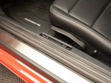 PORSCHE 718 CAYMAN 2023