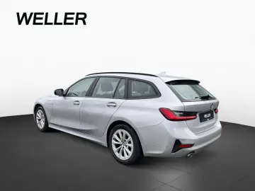 318d Touring Aut. LiCoProf,LED,PA,Tempomat,Shzg
