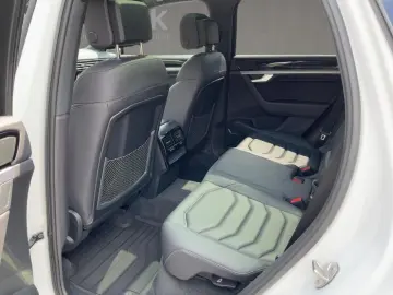 Touareg 3.0 V6 TDI R-Line 4Motion *Lede