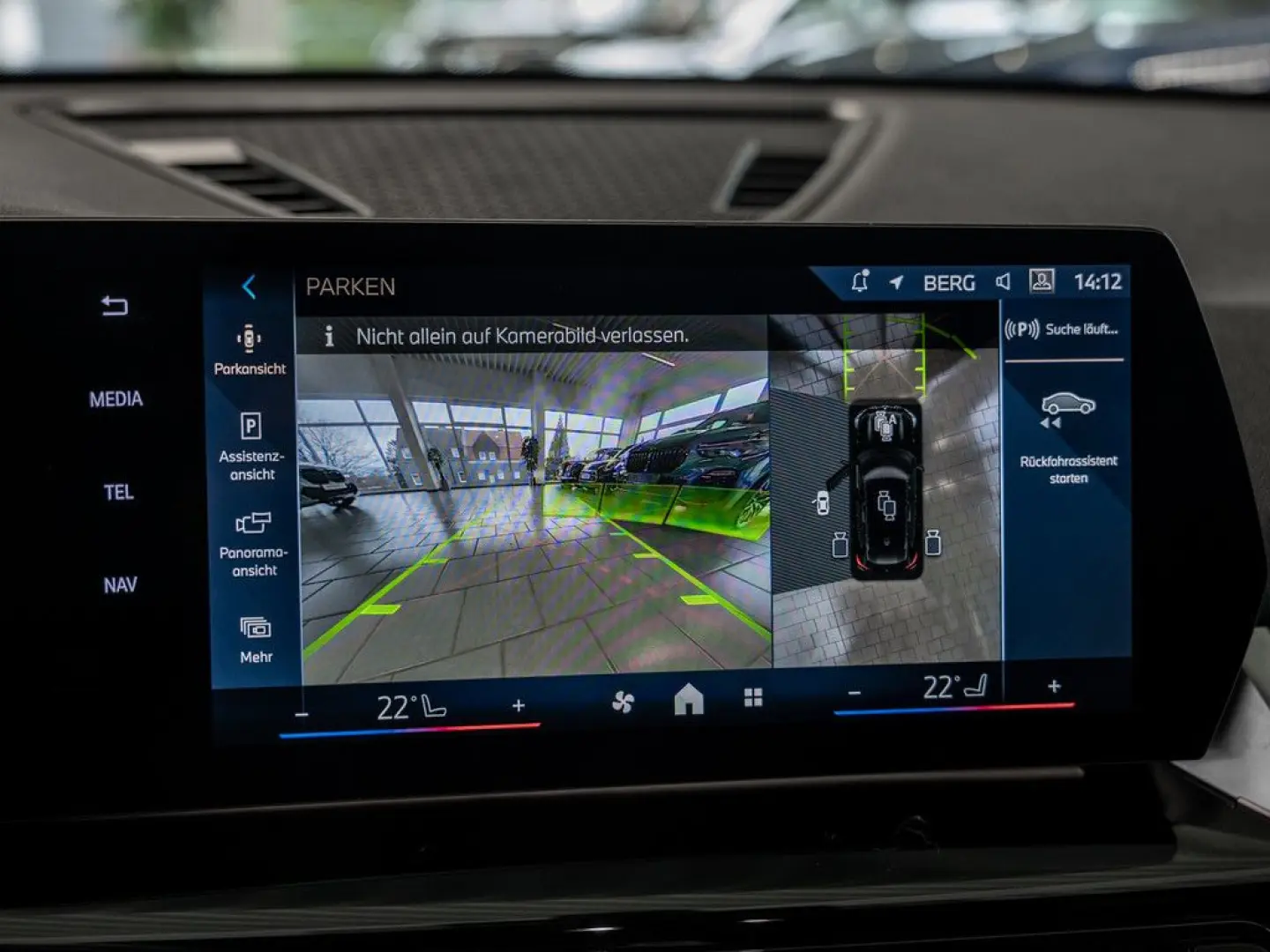 X1 xDrive 20d HUD 360° LED NAVI KAMERA SHZ PDC