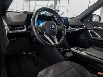 X1 xDrive 20d HUD 360° LED NAVI KAMERA SHZ PDC