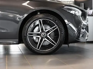 C 300 e 4M