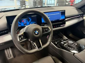 520 d xDrive M Sport Pro Carbon Panorama