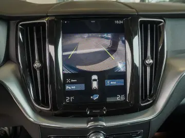 VOLVO XC60 T8 BUSINESS PLUS AWD