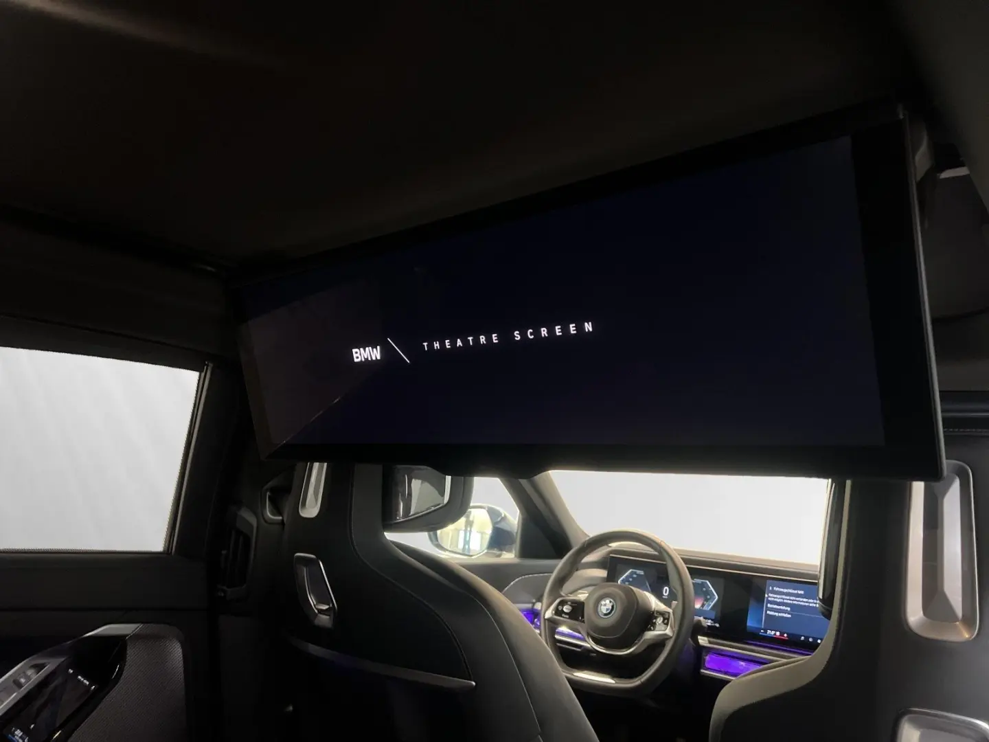 750e xDrive TV-Fond-Entertainment|Bowers&Wilkins