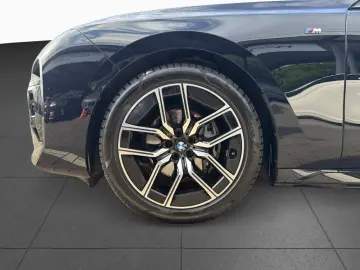 740d xDrv M Sport Fond TV StHz AHK PaPr DaPr SKY